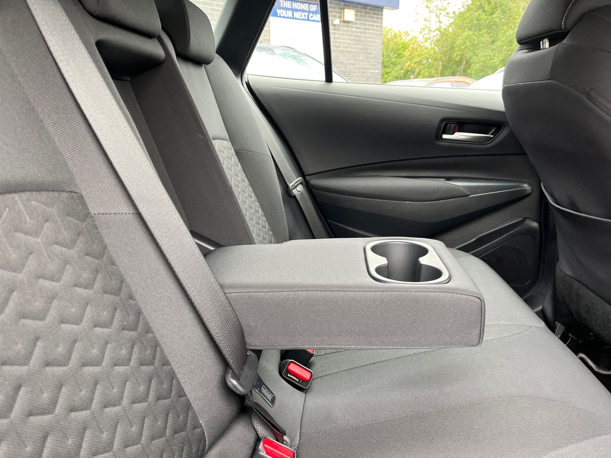 Toyota Corolla Photo 31
