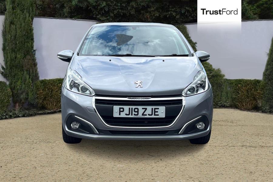 Peugeot 208 Photo autoimg-489fe6234fe7a0f647149efaf2967e31d04eb3c0.jpg
