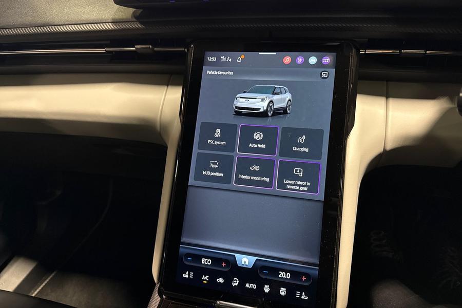 Ford Explorer Photo autoimg-48a06c021c1dab5181545cc7a0ae1fcd787d2f22.jpg