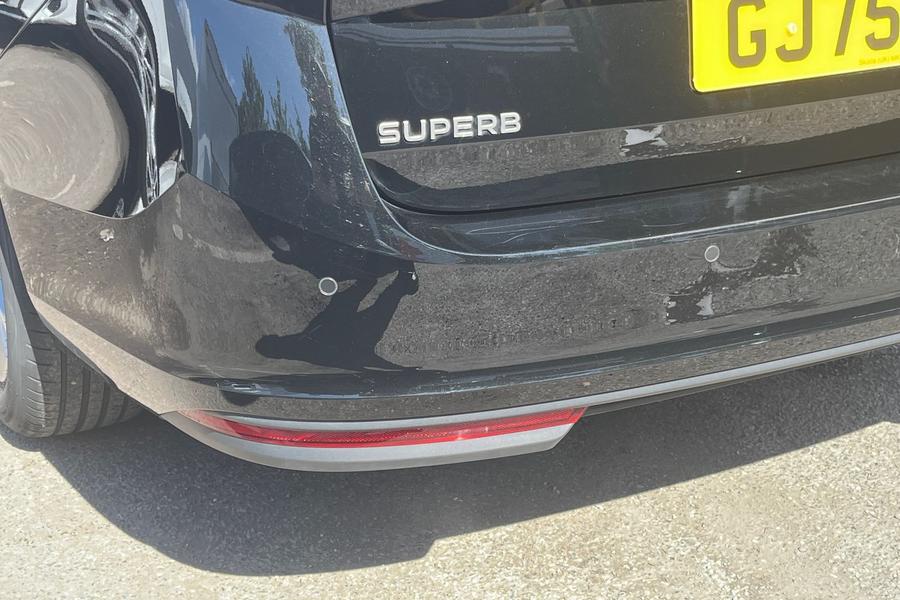Skoda SUPERB Photo autoimg-48a24b844bff3f3aa090666228bc8ebfbbcc71e6.jpg