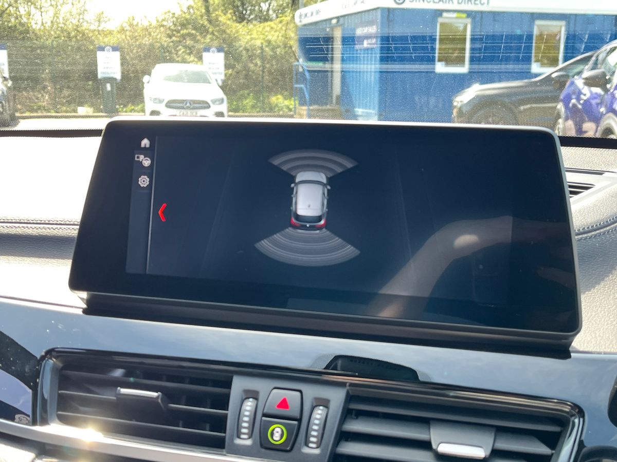BMW X1 Photo 11