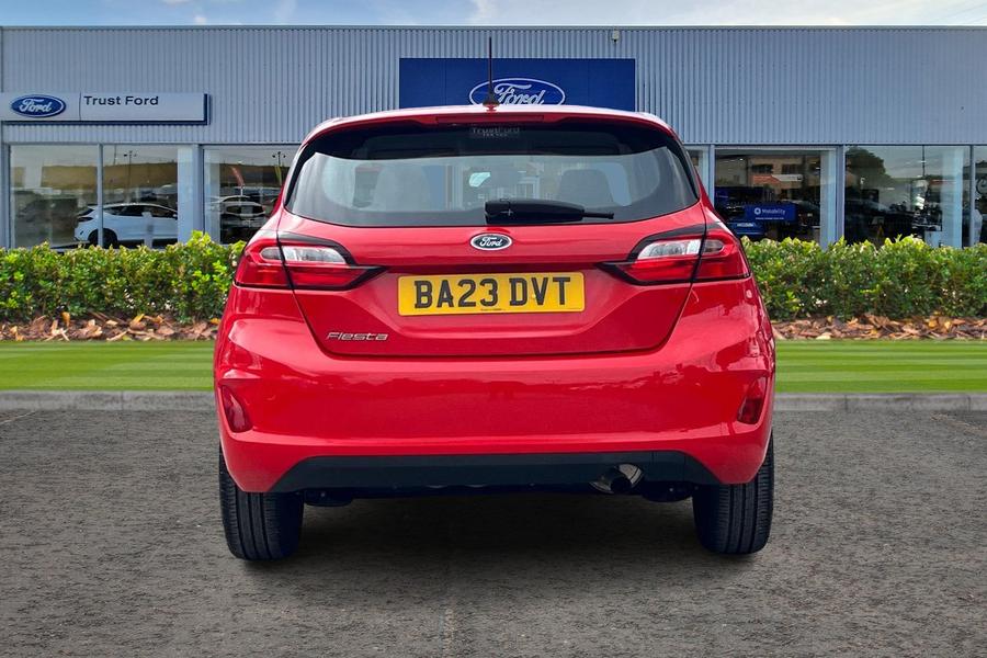 Ford Fiesta Photo autoimg-48a36ece32ed72c12cd02c1ebd555d9bdcbbb460.jpg