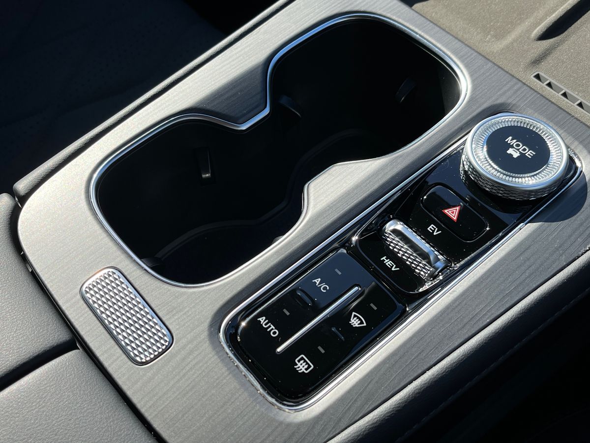 Chery Tiggo 8 Photo 37
