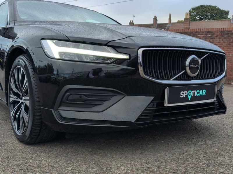 Used Volvo V60 FP23AOF 26