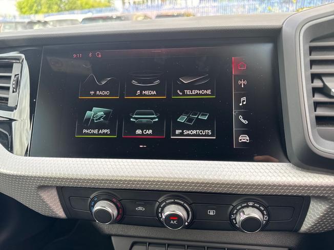 AUDI A1 Photo 32