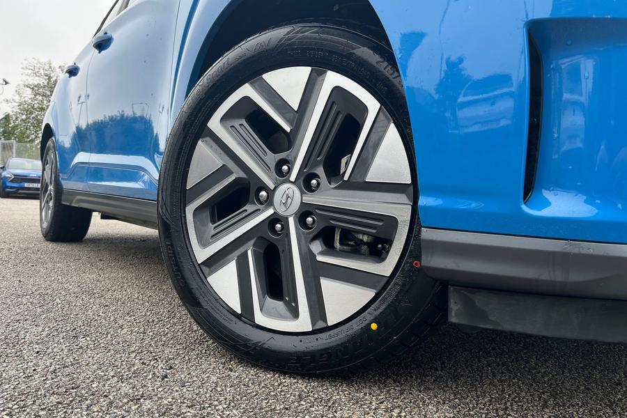 Hyundai KONA Photo autoimg-48ad90d39380d4c94b543f0001fcb5d9a8e48f5f.jpg