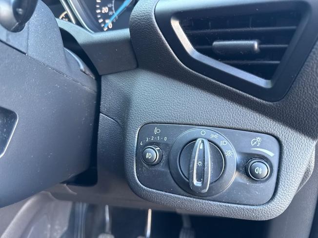 FORD Kuga Photo 27