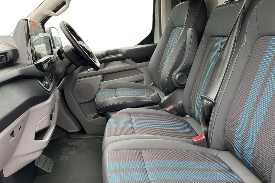 Used Ford TRANSIT CUSTOM YE26AYD 10