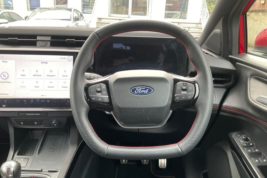 Ford PUMA Photo autoimg-48b84b6cba3b0c06bff330316ee60721f35f419b.jpg