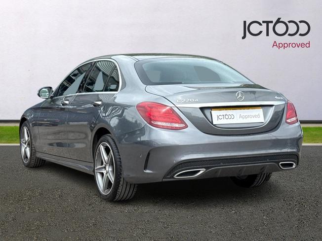 MERCEDES-BENZ C Class Photo 3