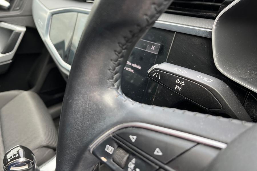 Audi Q3 Photo autoimg-48ba842497741678c504ed1f1880e2664826877b.jpg