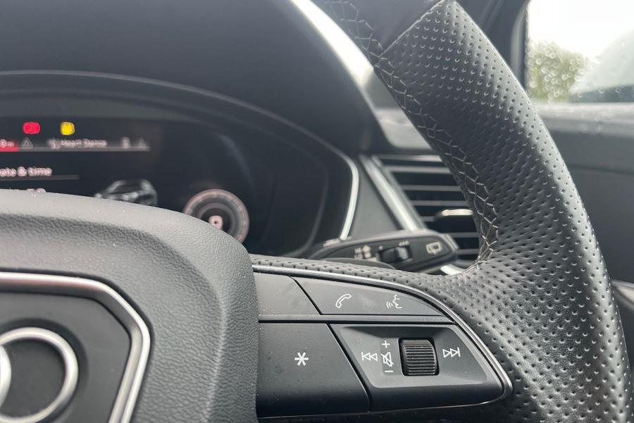 Audi Q5 Photo autoimg-48bea6d63555be727cebdb52726b3f3e79ab61eb.jpg