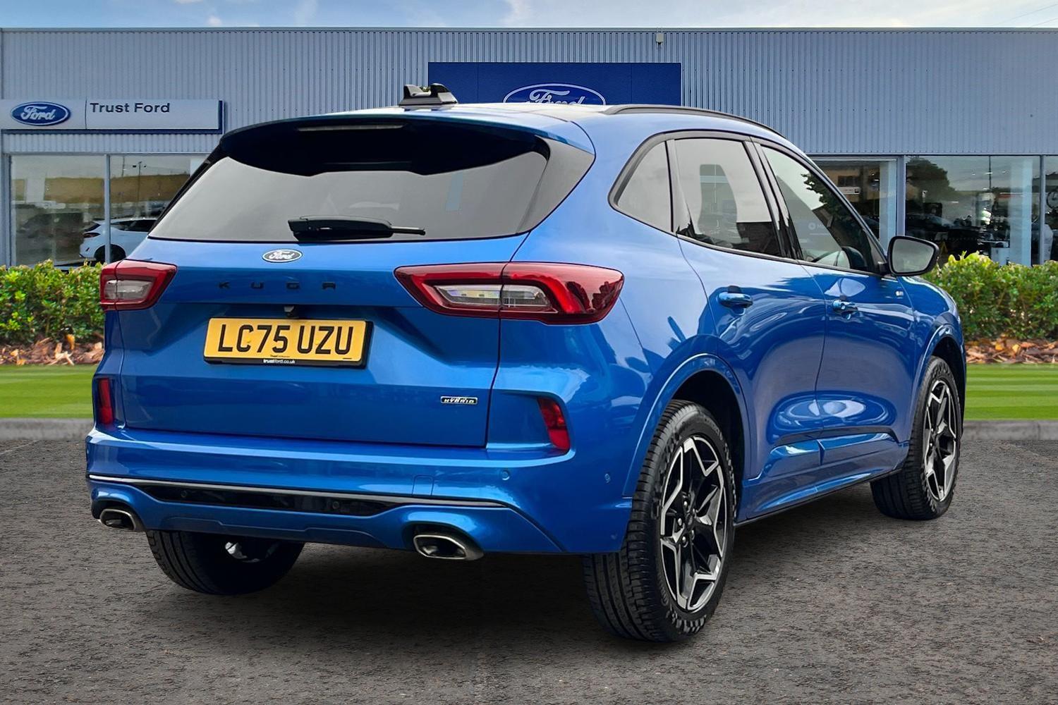 Ford KUGA Photo 3