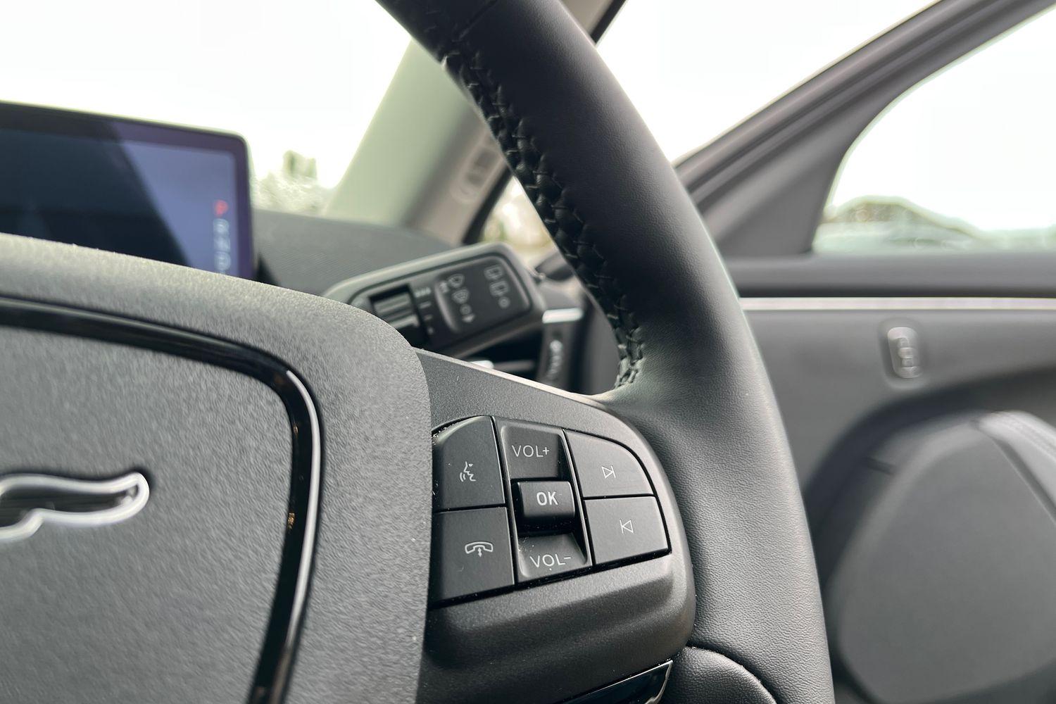 Ford MUSTANG MACH-E Photo 27