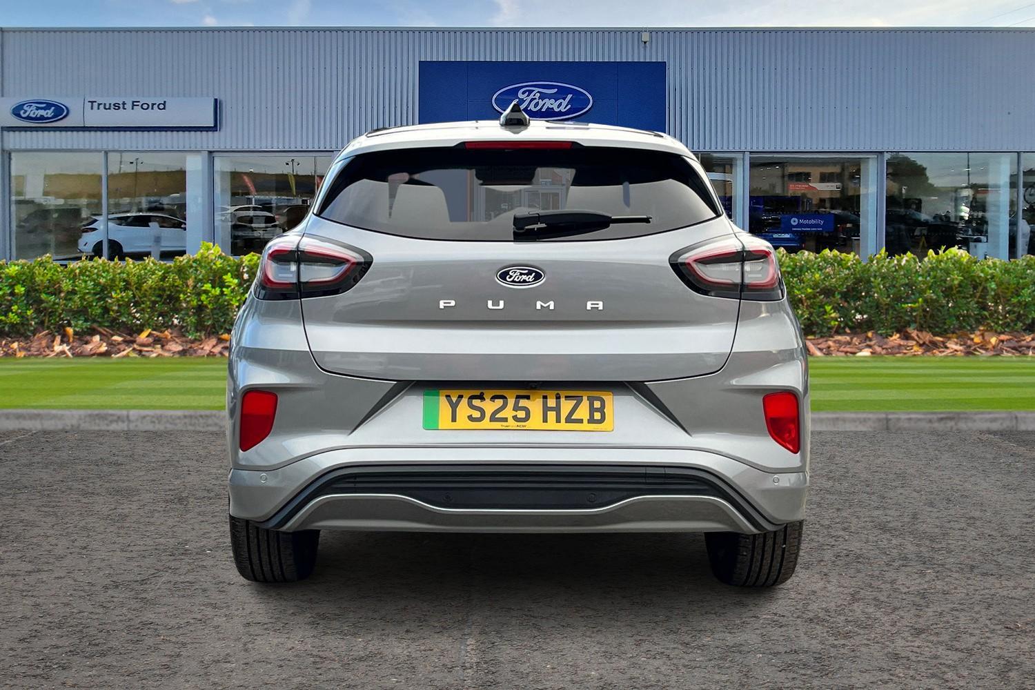 Ford PUMA GEN-E Photo 6