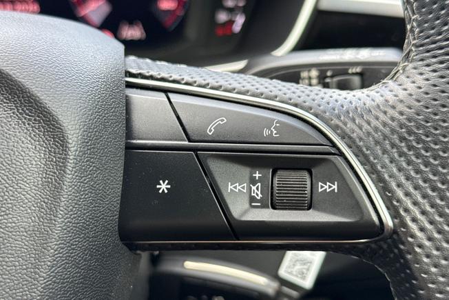 Audi Q3 Photo 17