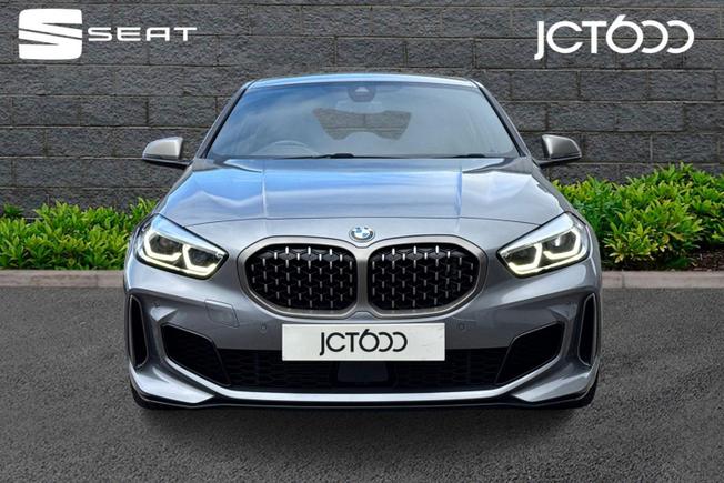 BMW 1 Series Photo 8
