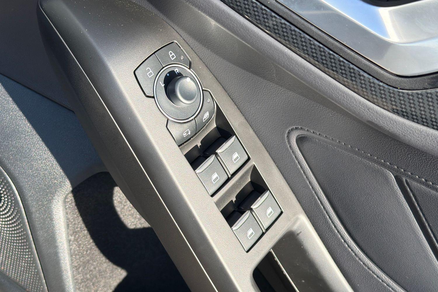 Ford FOCUS Photo 15
