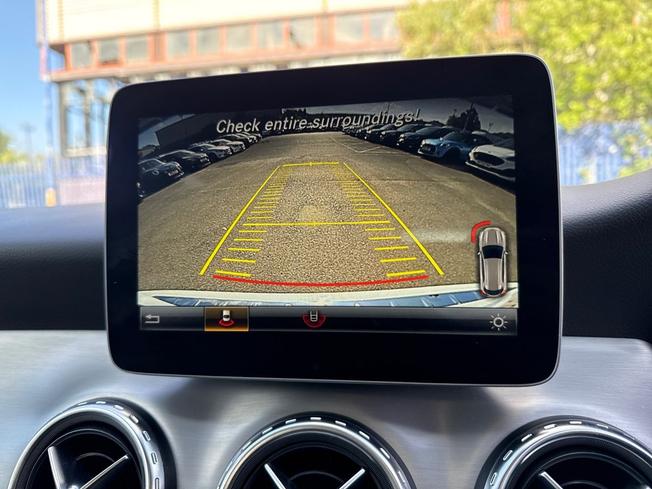 MERCEDES-BENZ Gla Photo 42