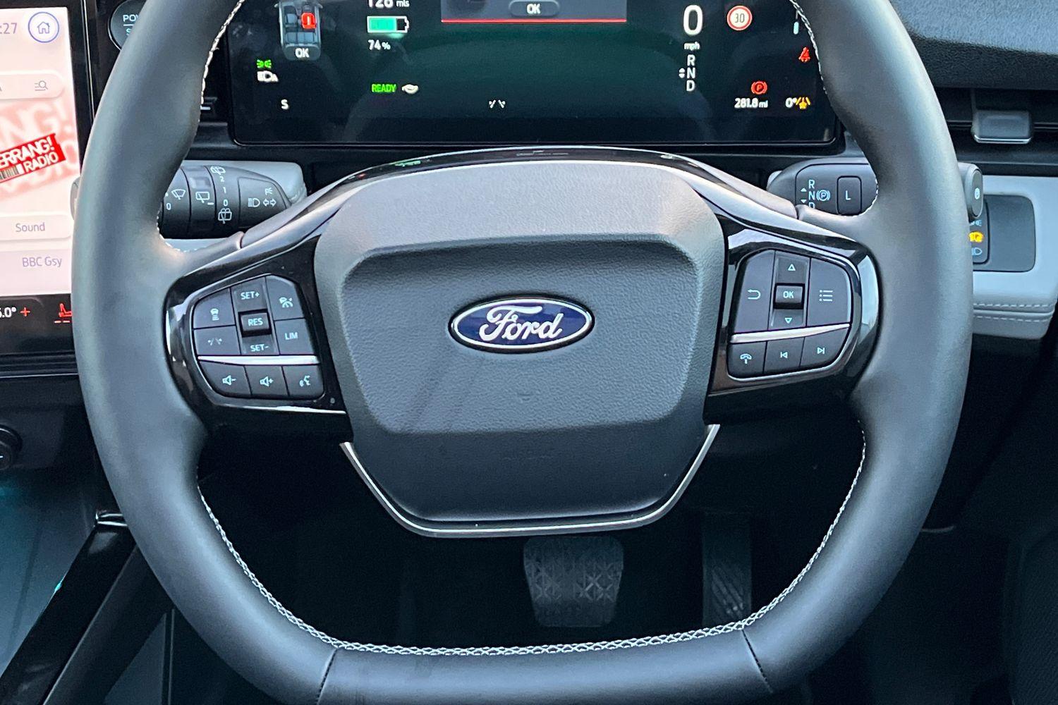 Ford Puma Gen-E Photo 11