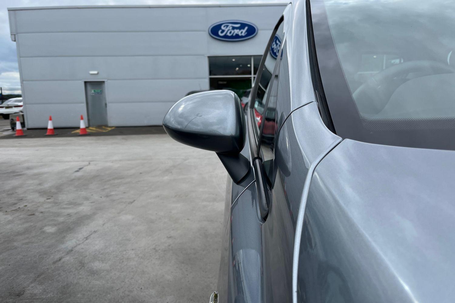 Vauxhall CORSA Photo 25