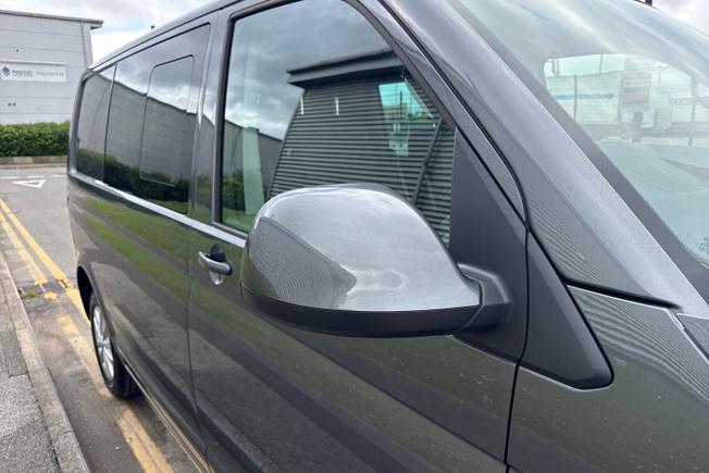 VOLKSWAGEN Transporter Photo 20