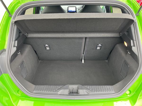 Ford Fiesta Photo autoimg-48cf9f8ecefc2d13f9f2d8d23941c08d7920ea31.jpg