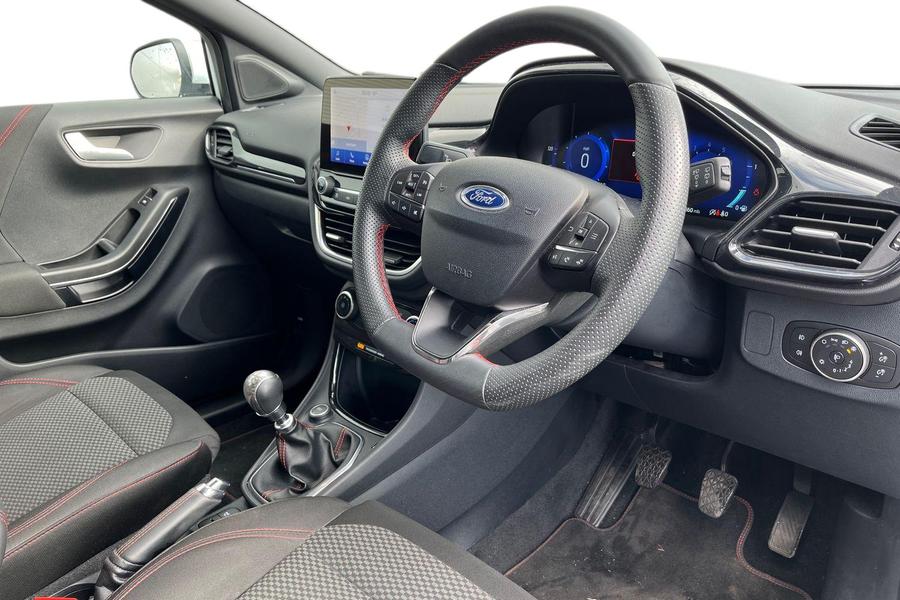 Ford PUMA Photo autoimg-48d1783c6fb502910f92709ec080d240061d5031.jpg