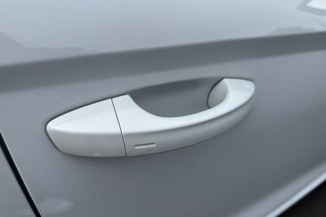 SEAT Ibiza Photo 22