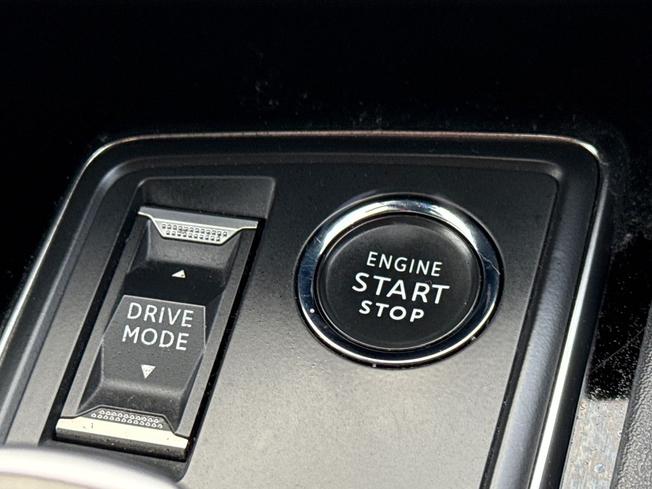 PEUGEOT 508 Photo 25