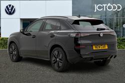 VOLKSWAGEN  T-Roc Photo 3