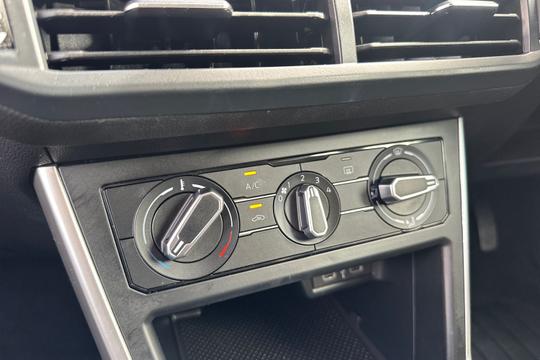 Volkswagen Polo Photo autoimg-48dbd4b0be58b110c59fdb1dd9fbdad39e400399.jpg