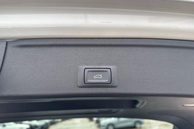 AUDI A4 Avant Photo 44