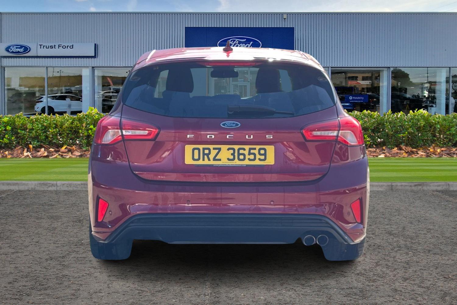Ford FOCUS Photo 6