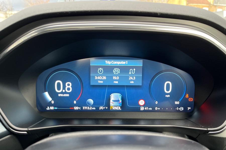 Ford FOCUS Photo autoimg-48e43e2fd3c383a783bb83eb7f21dcac4331cc70.jpg