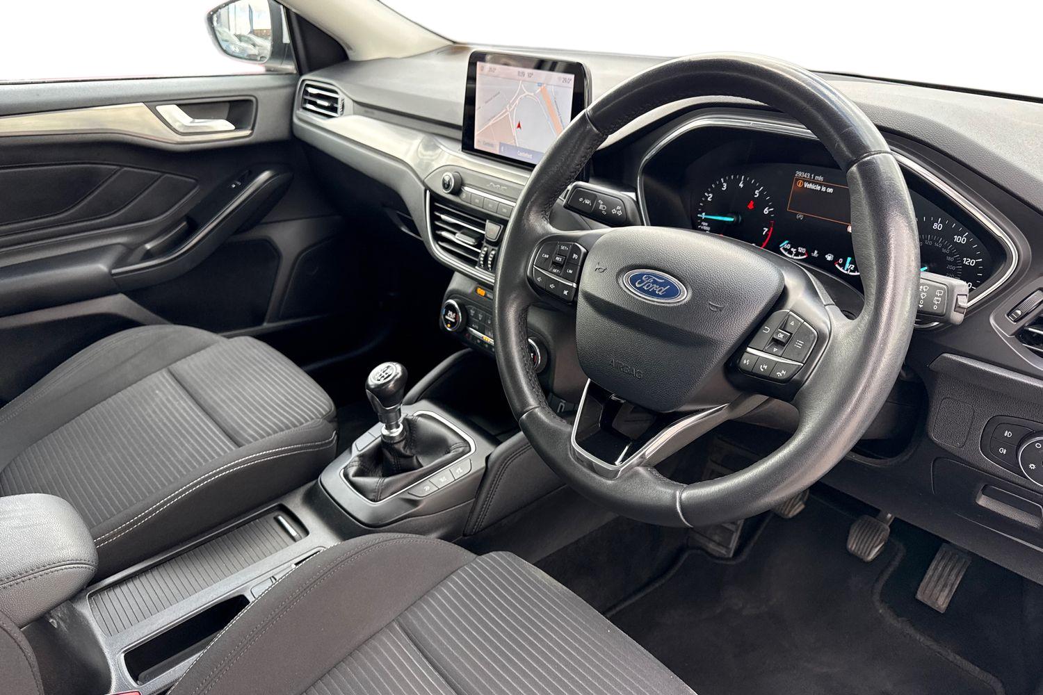 Ford FOCUS Photo 8