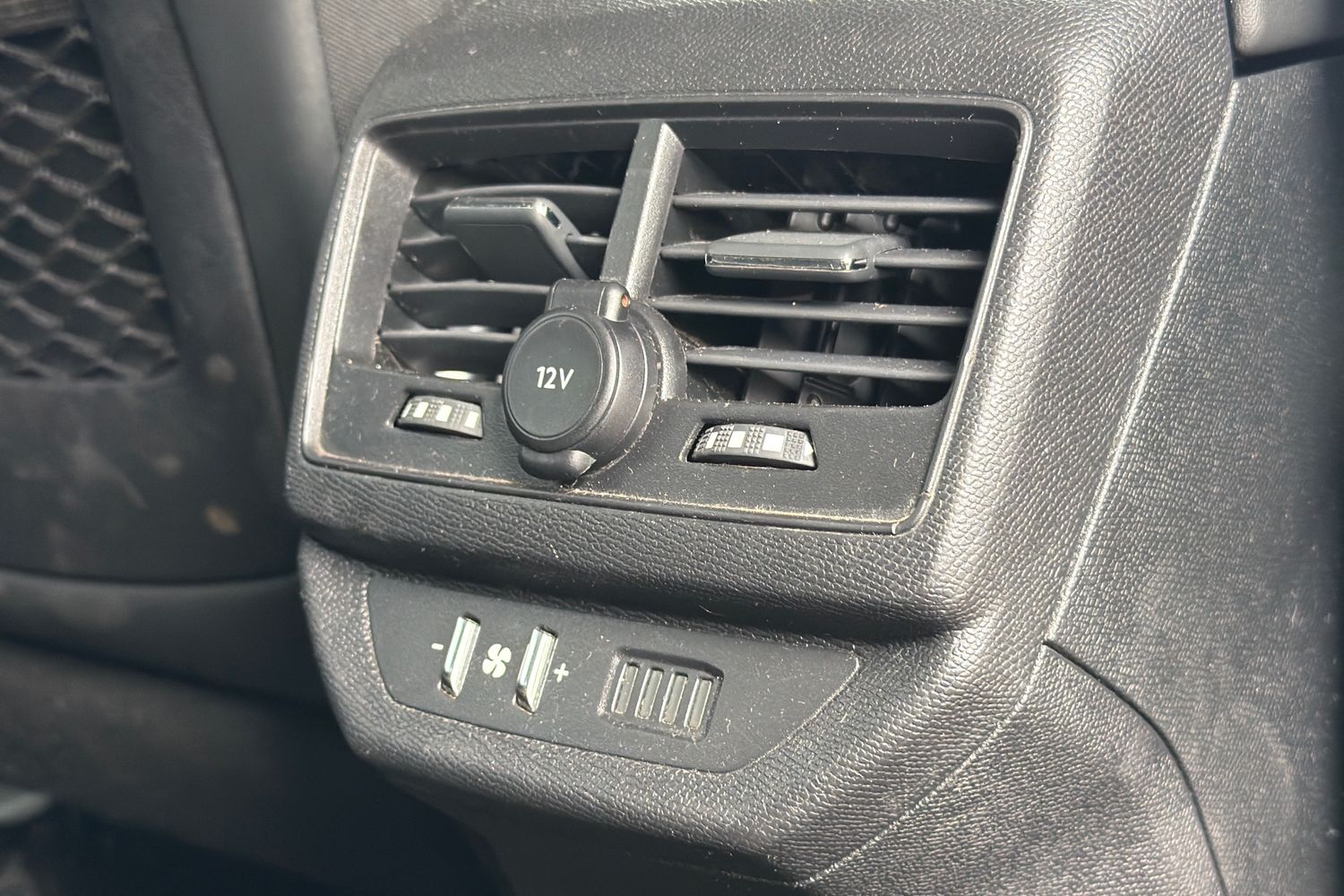 Peugeot 5008 Photo 23