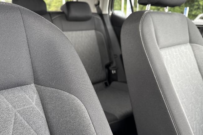 VOLKSWAGEN T-Cross Photo 41
