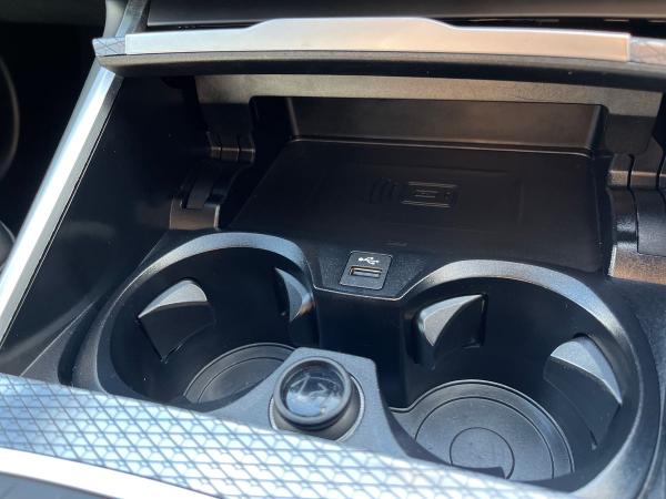 BMW 3 Series Photo autoimg-48ee4b6e69caae5b8755368c9ff80b52a2b44ae5.jpg