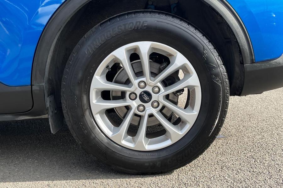 Ford KUGA Photo autoimg-48f83f9c9f37662d324e3499b6a2f5784299d2d5.jpg