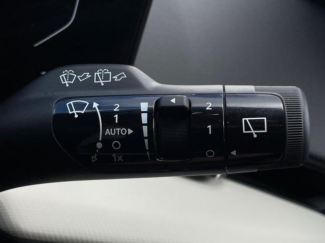 KIA EV4 Photo 42