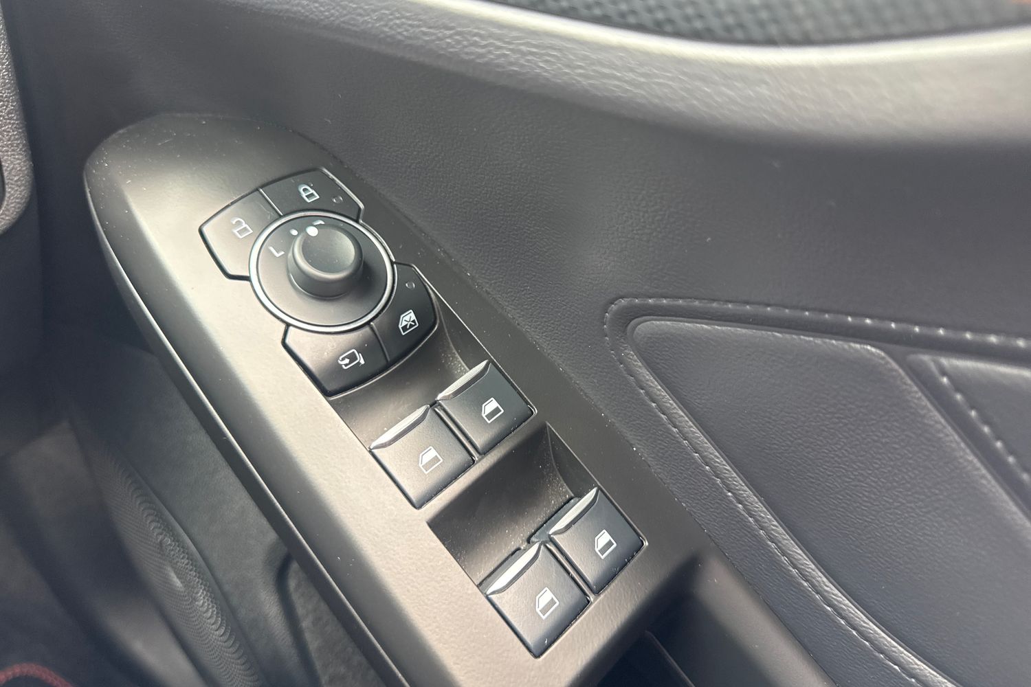 Ford Focus Photo 15