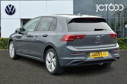 VOLKSWAGEN Golf Photo 3