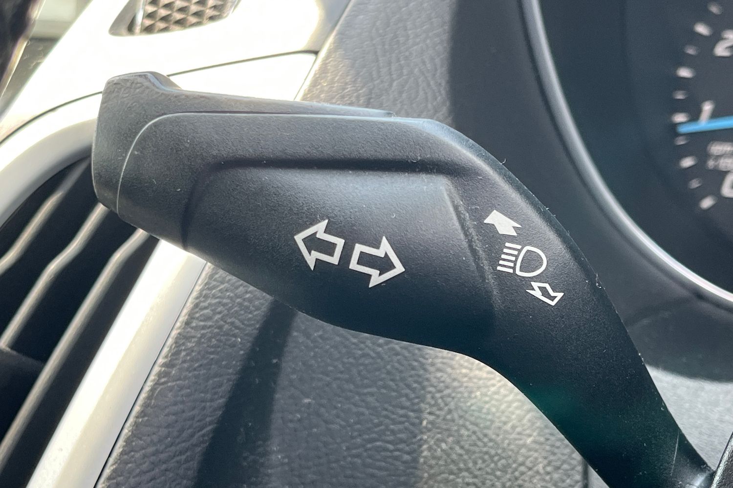 Ford FOCUS Photo 13