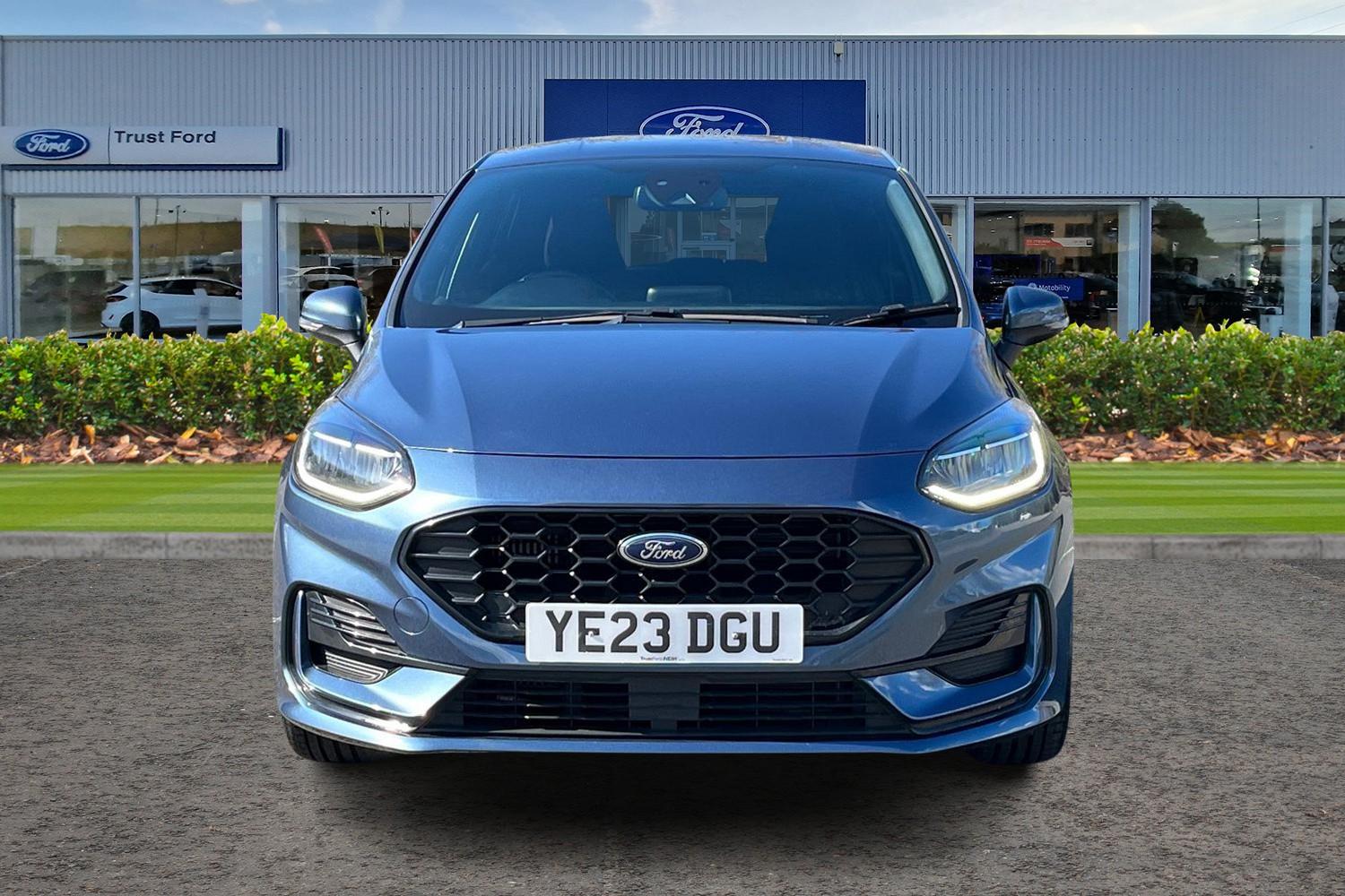 Ford FIESTA Photo 5