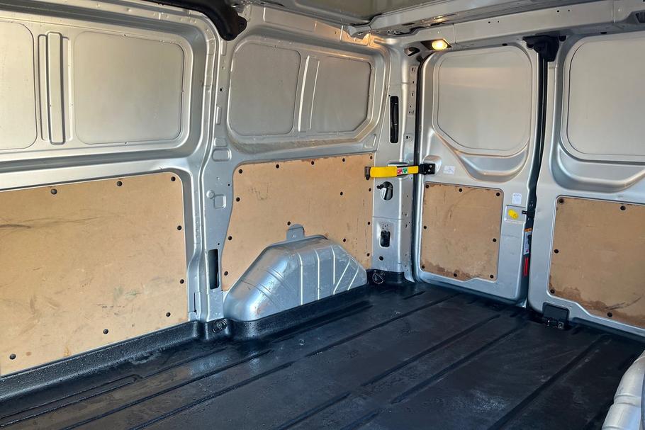 Used FORD TRANSIT CUSTOM EA22WMK 4