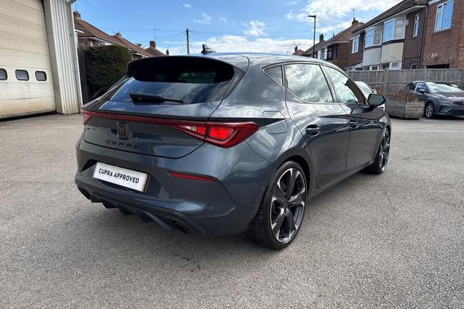 CUPRA Leon Photo 22
