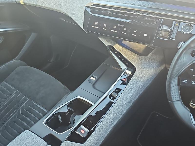 Used Peugeot 3008 MA25VXN 23