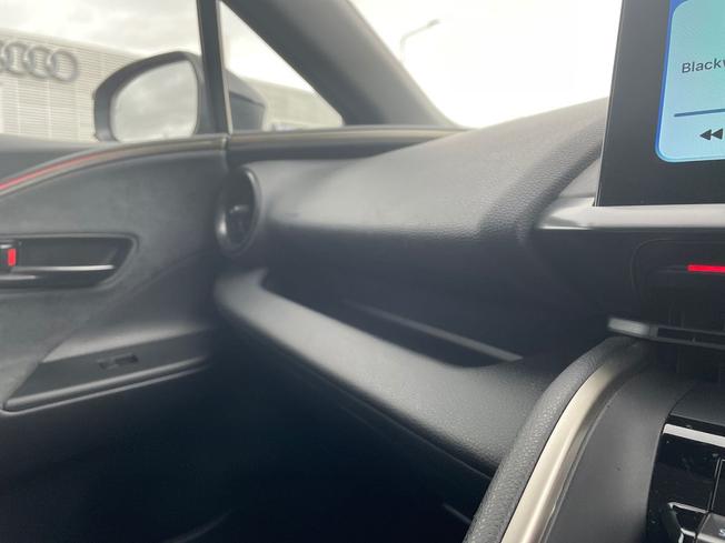 TOYOTA C-Hr Photo 58