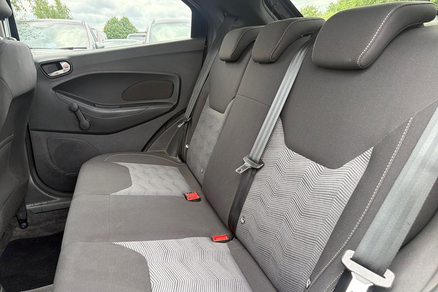 Ford KA+ Photo autoimg-490f42de5099f1384ebf31024c99ff60f972ea65.jpg
